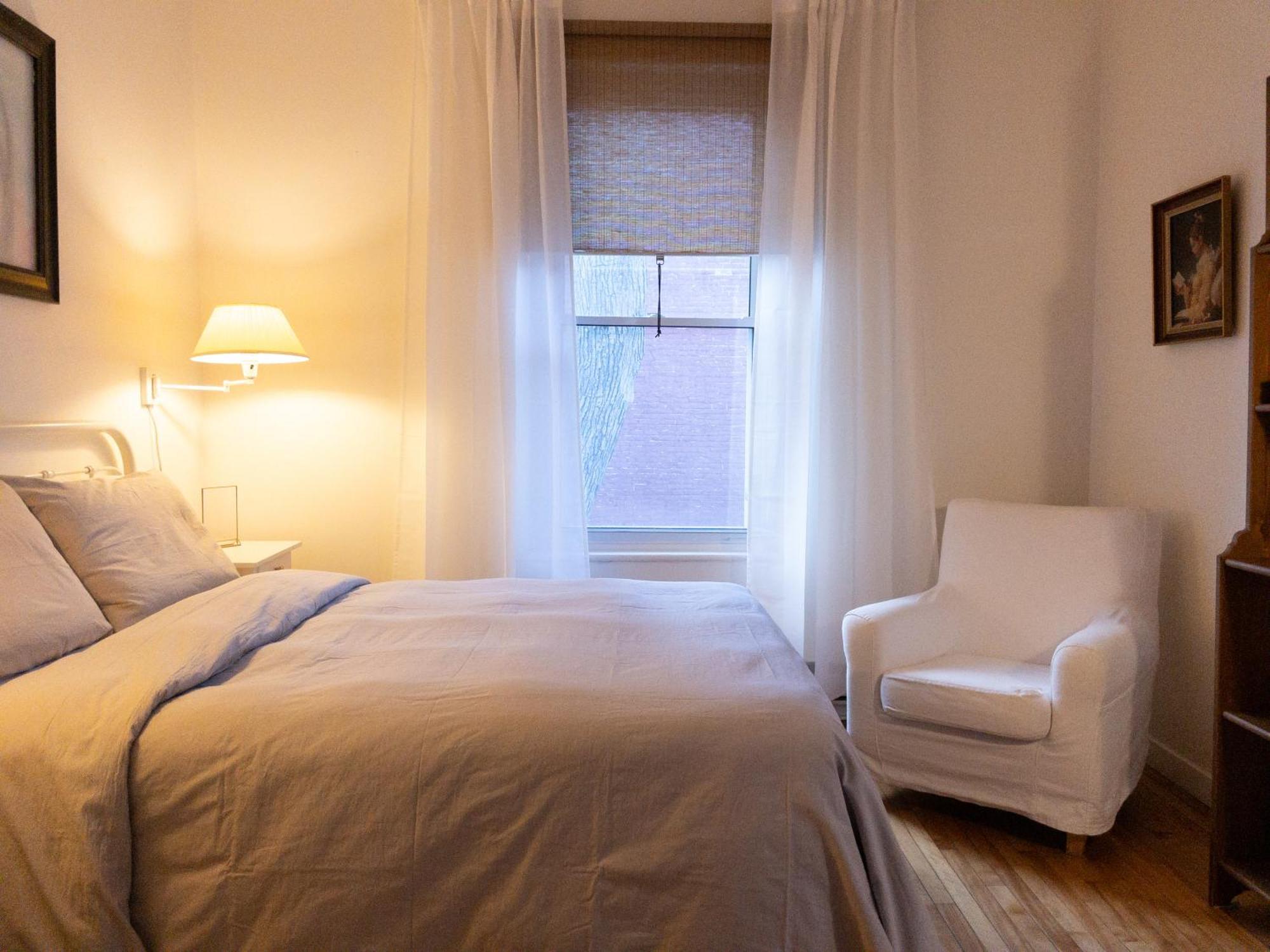Heart Of Mtr For Memorable Experience 7Minmetro 2 Backyard Fully Equipped Villa Montreal Luaran gambar