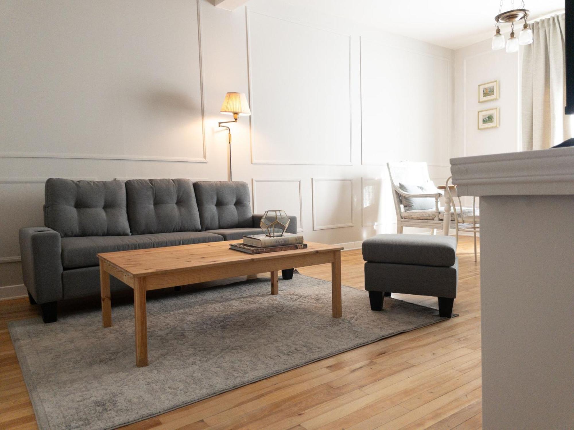 Heart Of Mtr For Memorable Experience 7Minmetro 2 Backyard Fully Equipped Villa Montreal Luaran gambar